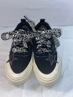 KAALIXTO STAR SNEAKERS